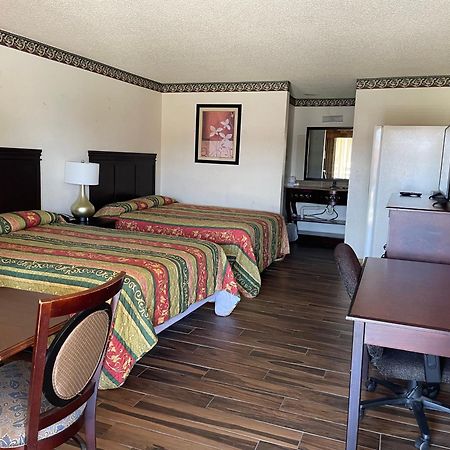 Granbury Inn And Suites Exterior foto
