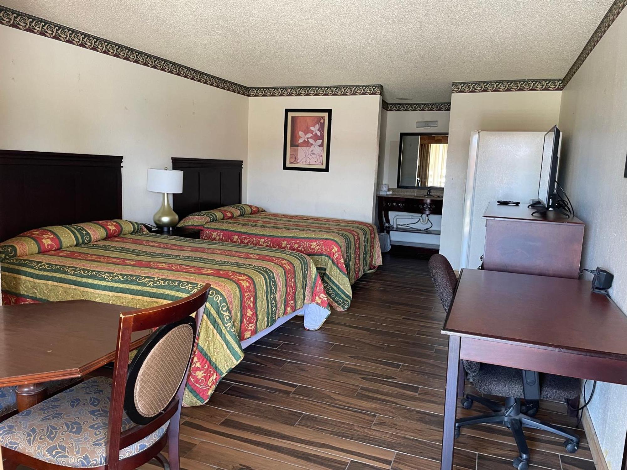 Granbury Inn And Suites Exterior foto